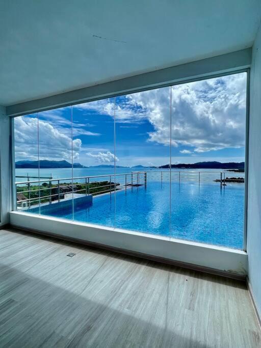 Ocean View *3 Bedrooms,One Piece,Seaview Homestay* Kuah Exterior photo